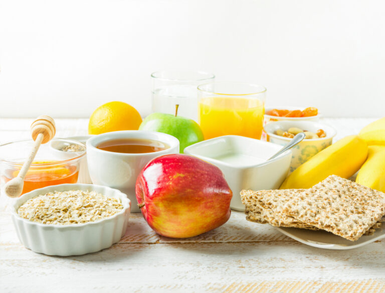 a diet fruit juice breakfast